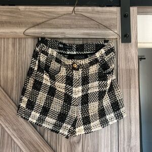 Zara winter shorts
